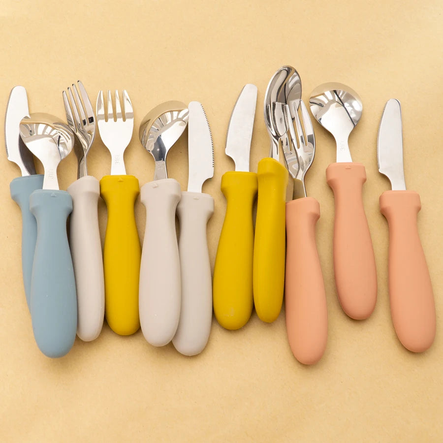 Suction Easy Scoop Plate & Stainless Steel Cutlery Set